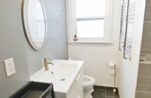 Newtonbrook House | Bright 3 Bedroom Spacious House In Great Location