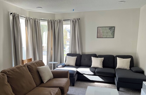 Potsdam House | Bright 3-bedroom townhome in Potsdam walk to SUNY, Clarkson downtown