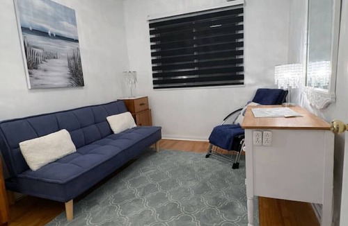 Tetreaultville Apartment | Bright 3BR Montreal Home | Free Driveway Parking