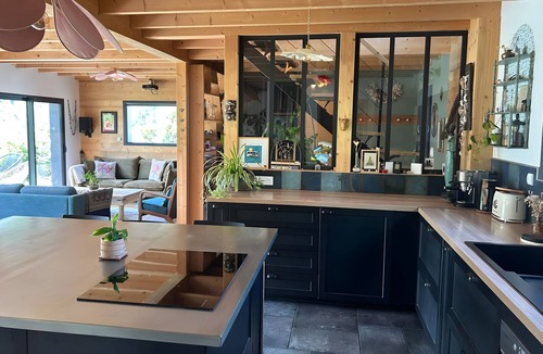 Dingy-Saint-Clair House | Bright 4-bedroom house