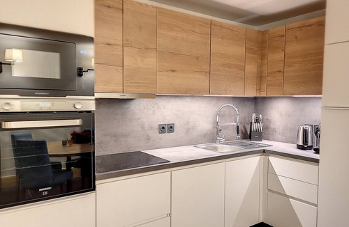 La Rosiere Apartment | Bright Apartment with Spa, Billiards and Parking included