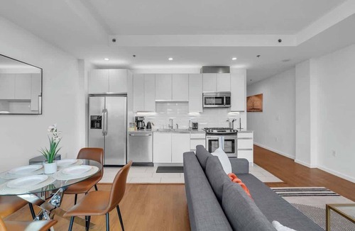 Downtown Tulsa Apartment | Bright & Airy 1BD in Tulsa with Onsite Gym