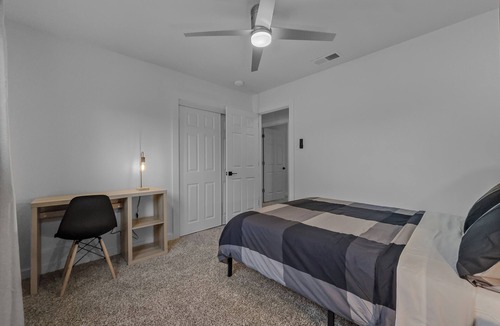 Dallas House | Bright & Airy 4BR Dallas Escape With Outdoor Space