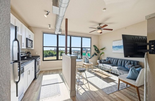 Downtown Fort Worth Condo | Bright, Airy — All You Need, Walk Downtown!