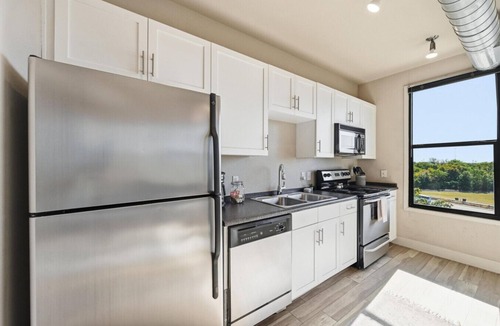 Downtown Fort Worth Condo | Bright, Airy — All You Need, Walk Downtown!