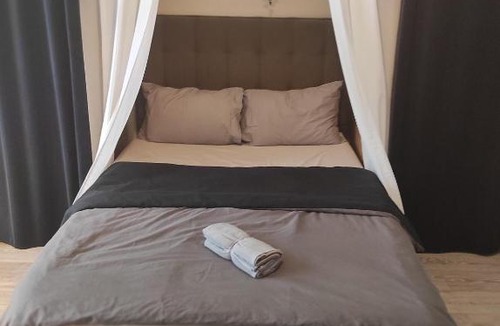 Cranbrook House | Bright & Airy Spacious Double Room