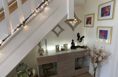 Wellingborough House | Bright and Airey House