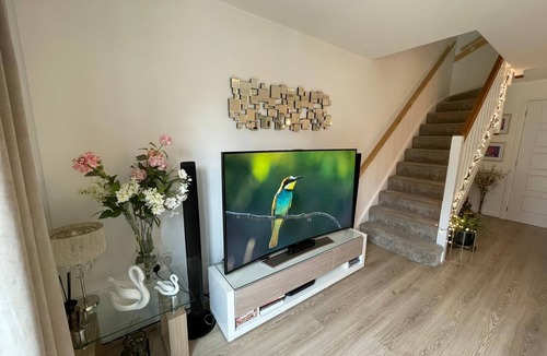 Wellingborough House | Bright and Airey House