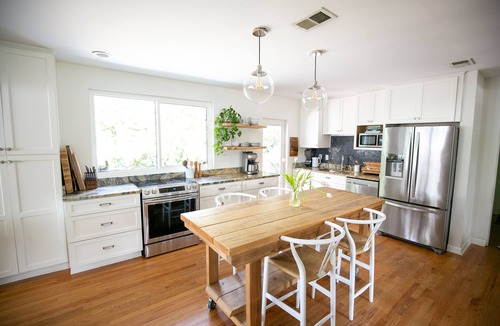 Neptune Beach House | Bright and Airy Beach Bungalow