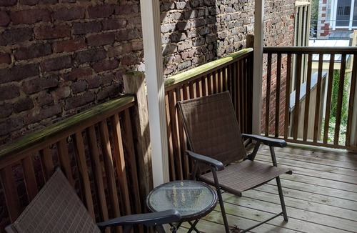 Historic Downtown Savannah Condo | Bright and Airy, Historic Condo on Monterey Square