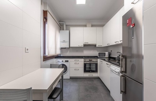 Getxo Apartment | Bright and brand new in Las Arenas