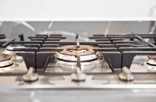 Wallingford Apartment | Bright and comfortable 2BD w/AC Near UW dedicated FREE Parking