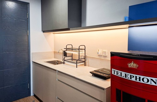 Panunggangan Utara Apartment | Bright And Cozy 1Br At Collins Boulevard Apartment