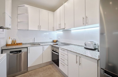 L'Antiga Esquerra de l'Eixample Apartment | Bright and Cozy 2-Bedroom Flat in Central Eixample, Barcelona