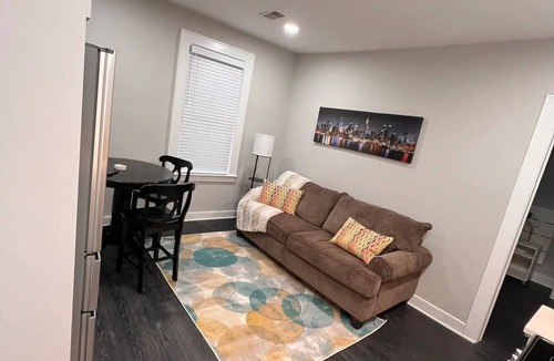 Livingston Apartment | Bright and cozy place to staynn