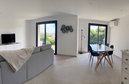 Quint-Fonsegrives Apartment | Bright and modern T3 apartment "Les Cèdres" only 15 min from Toulouse