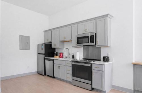Downtown Louisville Apartment | Bright and Modern Studio in Louisville # 303