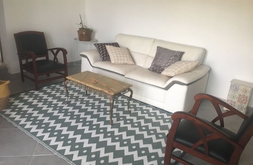 Pont-Saint-Esprit Apartment | Bright and pleasant apartment in the middle of olive trees