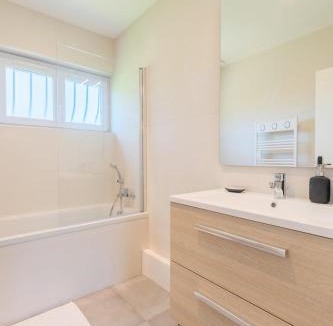Marcq-en-Baroeul House | Bright and renovated house for 8 people parking