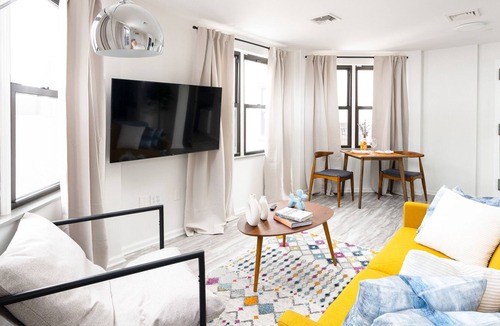 Boerum Hill Apartment | Bright and Renovated Cozy Studio Downtown Brooklyn w/ Elevator