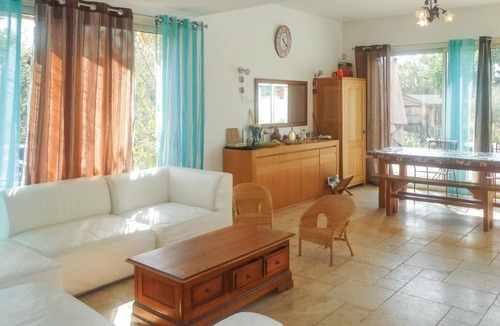 Cazouls-d'Herault House | Bright and spacious cottage with private pool on the outskirts of the quiet village of Cazouls d'Her