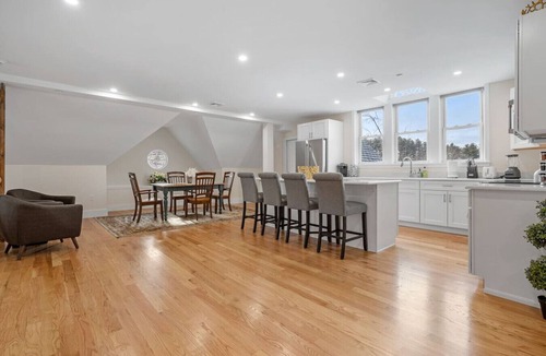 Worcester Condo | Bright and Spacious 2BR/2BATH Condo with Parking