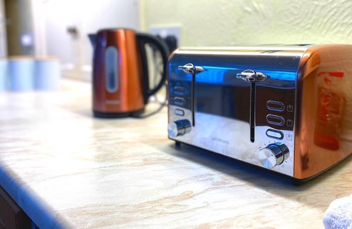 Ashburton House | Bright and Spacious 4 Bedroom Home