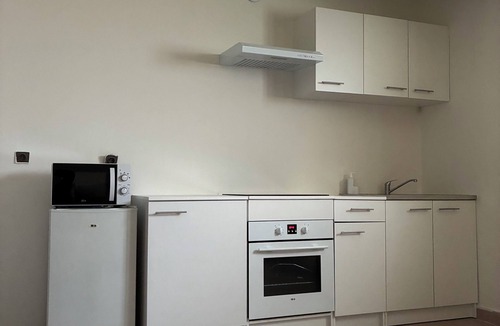 Bron Apartment | Bright and welcoming T2 apartment