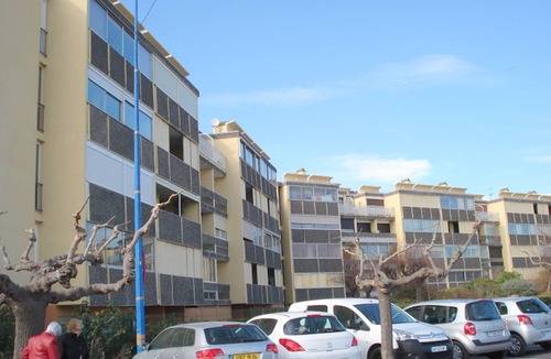 Balaruc-les-Bains Apartment | Bright apartment near Thermal Baths - Pets allowed