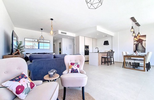 Mar de Cristal Apartment | Bright Apartment with Expansive Poolside Balcony