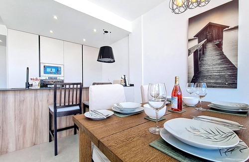 Mar de Cristal Apartment | Bright Apartment with Expansive Poolside Balcony
