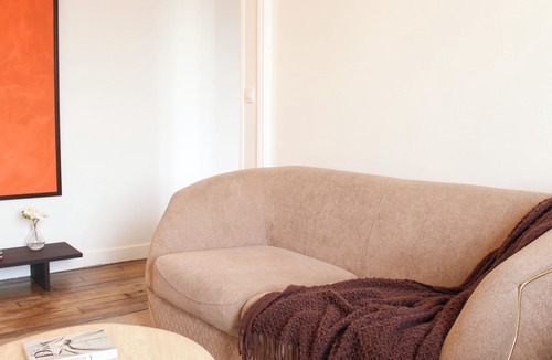 Saint-Denis Apartment | Bright Apartment at the Gates of Paris