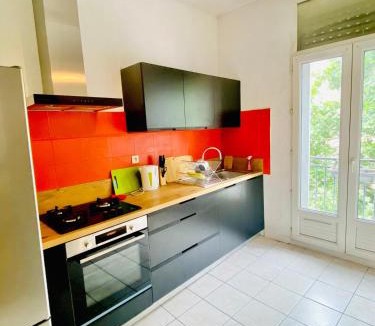 Saint-Mathieu Apartment | Bright apartment for 4 in downtown Perpignan