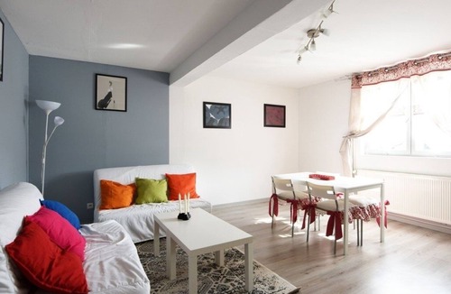 Auxerre Apartment | Bright apartment in Auxerre!