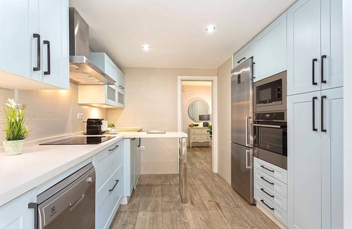 Distrito Centro Apartment | Bright Apartment in city center. San Pablo Terrace