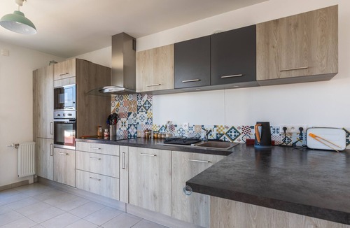 Saint-Denis Apartment | Bright apartment in Saint-Denis - Welkeys