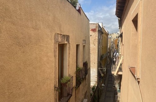 Old Town Apartment | Bright apartment in the historic center of Tarragona