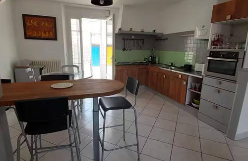 Pont Rousseau Apartment | Bright apartment south of Nantes near Sèvre