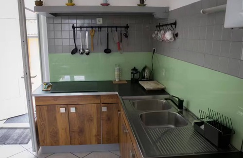 Pont Rousseau Apartment | Bright apartment south of Nantes near Sèvre