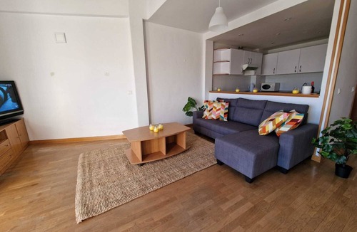 Algete Apartment | Bright apartment with terrace