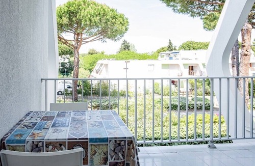La Petite Motte Apartment | Bright Apt With Terrace In La Grande Motte