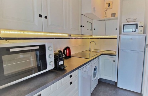 Arcachon Apartment | Bright Arcachon T3 50m Beach with WIFI and Parking