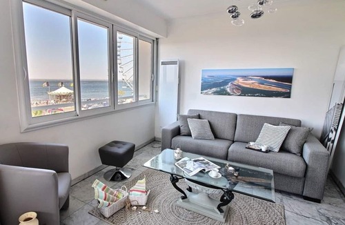 Arcachon Apartment | Bright Arcachon T3 50m Beach with WIFI and Parking