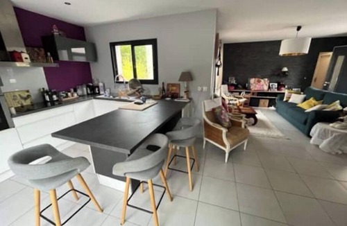 Sussargues House | Bright architect-designed villa * Air conditioning * Parking