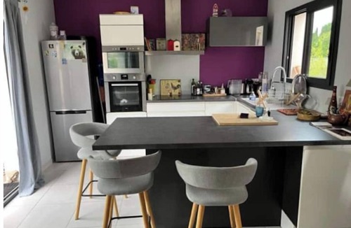 Sussargues House | Bright architect-designed villa * Air conditioning * Parking