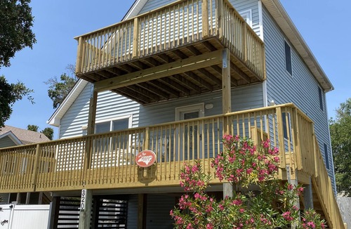 Colington House | Bright & Beachy 3 bed/2 bath Soundside MP6