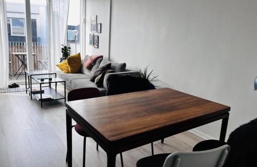 København V Apartment | Bright & Central Vesterbro Flat