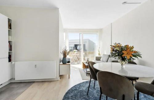 København V Apartment | Bright & Central Vesterbro Flat