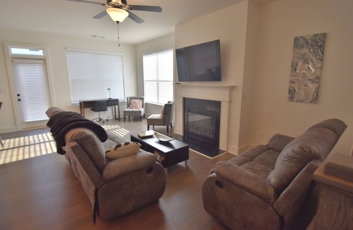 Winder House | Bright, charming, modern townhouse in Winder
