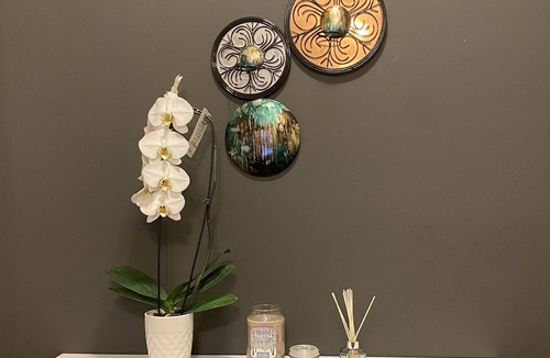 Sault Ste. Marie Apartment | Bright cheerful unit